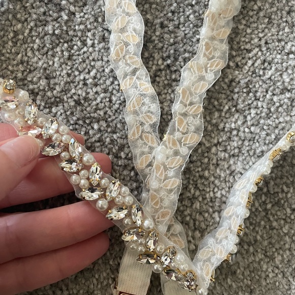 Rhinestone and Pearl Wedding Bridesmaid Bride Belt 34” with Clasp - Picture 5 of 6